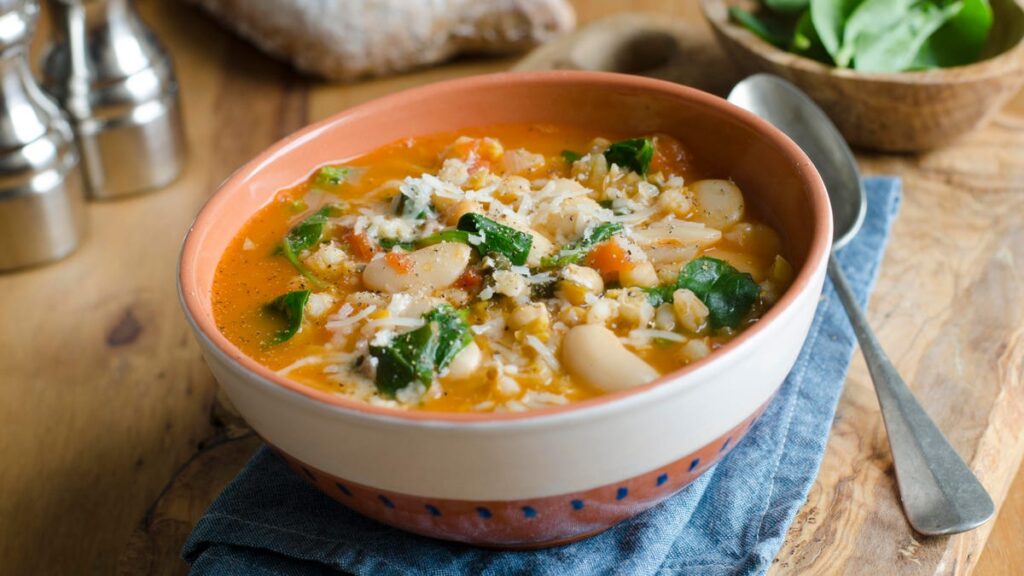 Diet of Ocean: Why local, eating whole foods can improve your health