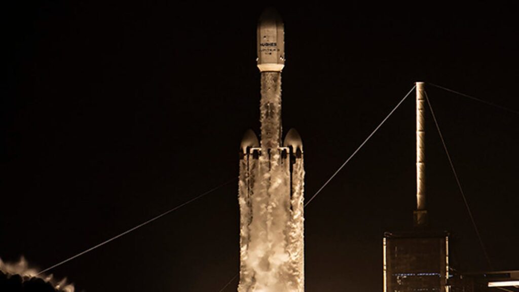 Hausenate Satellite is carrying fast internet in rural US