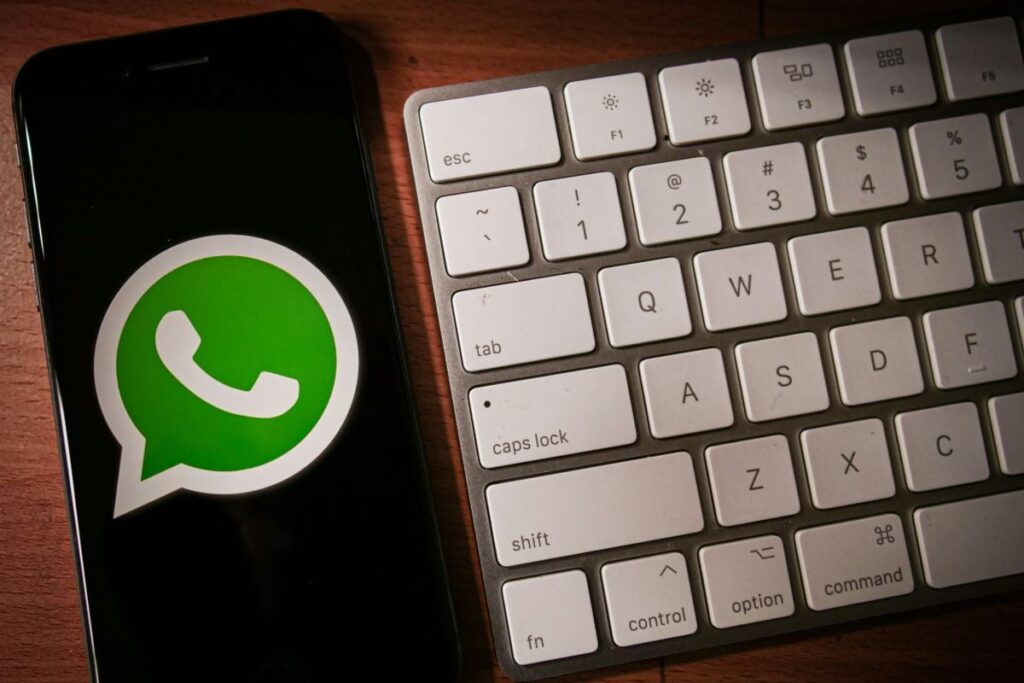WhatsApp allegedly developing unified chat media hub feature for web client