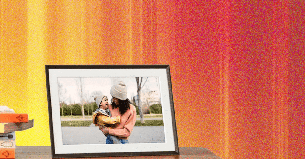 6 Best Digital Photo Frame (2025): Aura, Nix Play, Sky Light