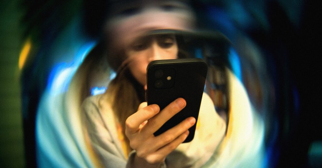 7 ways to limit your endless domscrolling