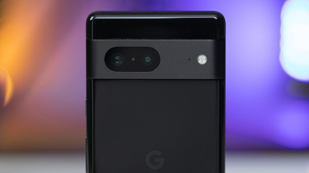 Banned in Japan, bigger in the US: Google Pixel 7 is making this T -Mobile user very happy