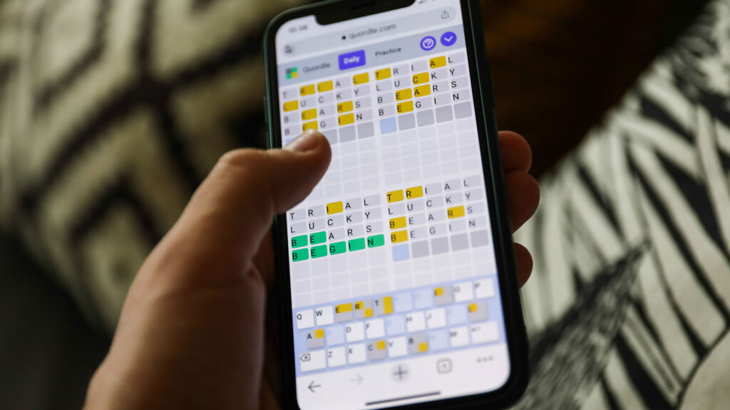 Corley indicators and answers for Monday, August 4 (Game #1288)
