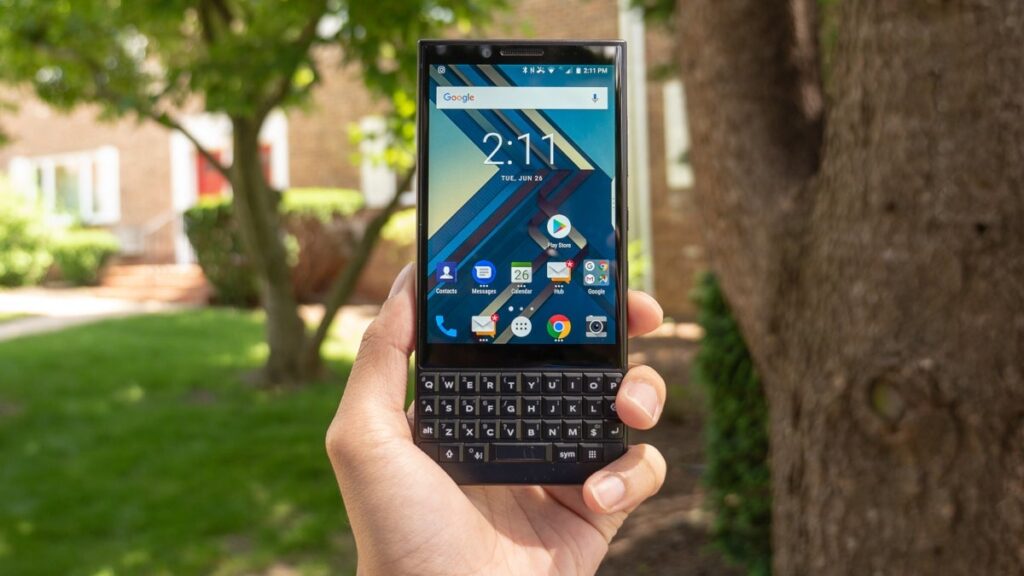 Firm plans to update BlackBerry phones, new chips, memory, storage and install
