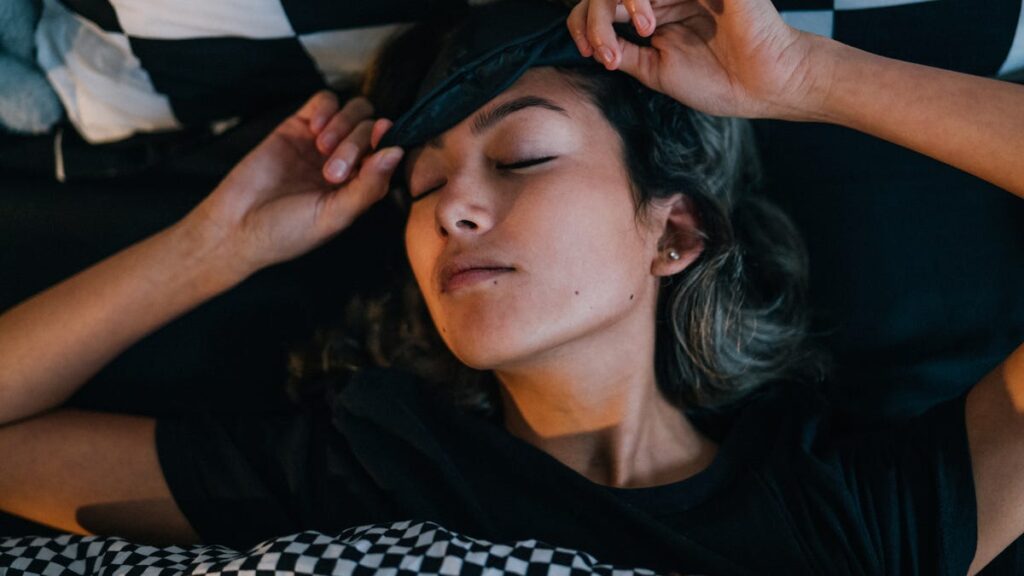 Trying to get a better sleep at night? Try 10-3-2-1-0 Sleep Hack
