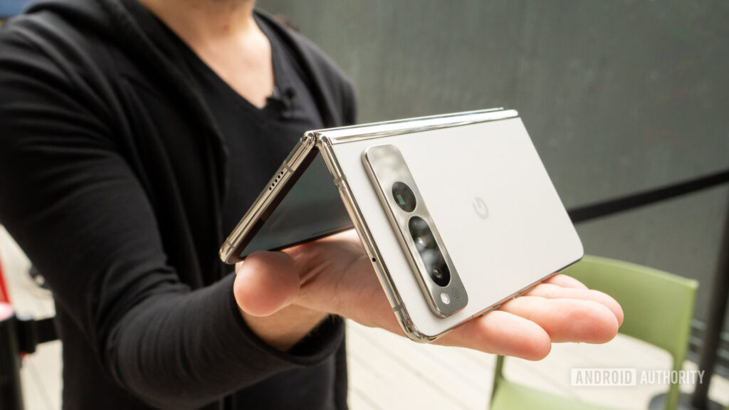 Get Google Pixel Fold for just $ 500!