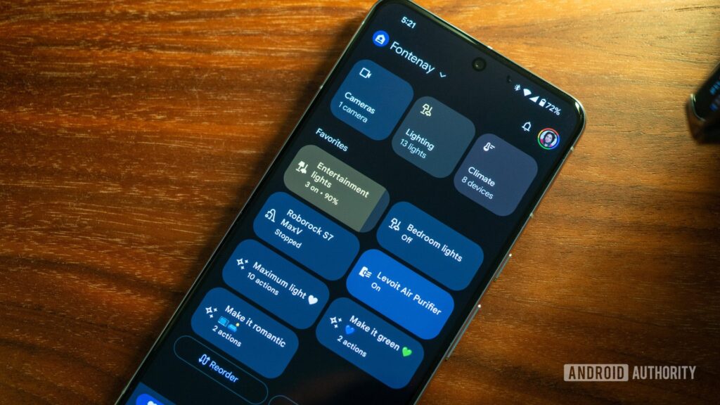 Google Home app improves the camera playback in mixed reactions