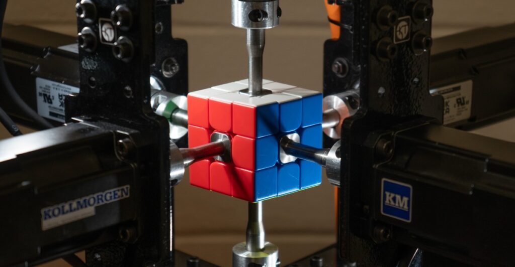 How did college students still make a robot to solve the fastest Robc cube How did college students still make a robot to solve the fastest Robc cube