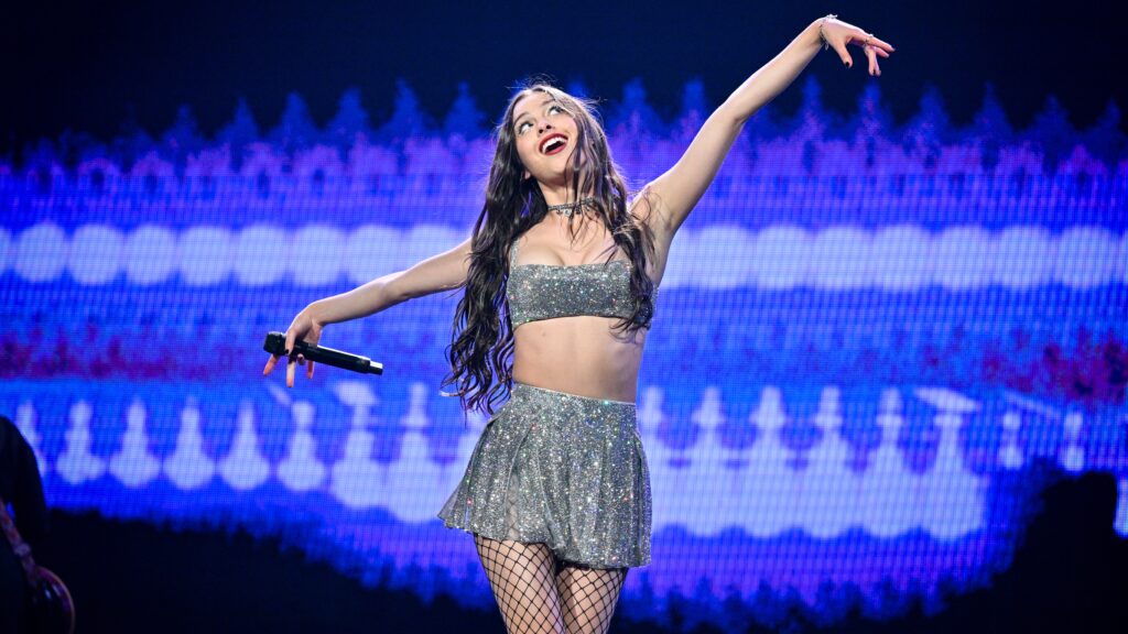 How to see Noah Kahn for free in Glastonbury 2025 How to see Noah Kahn for free in Glastonbury 2025