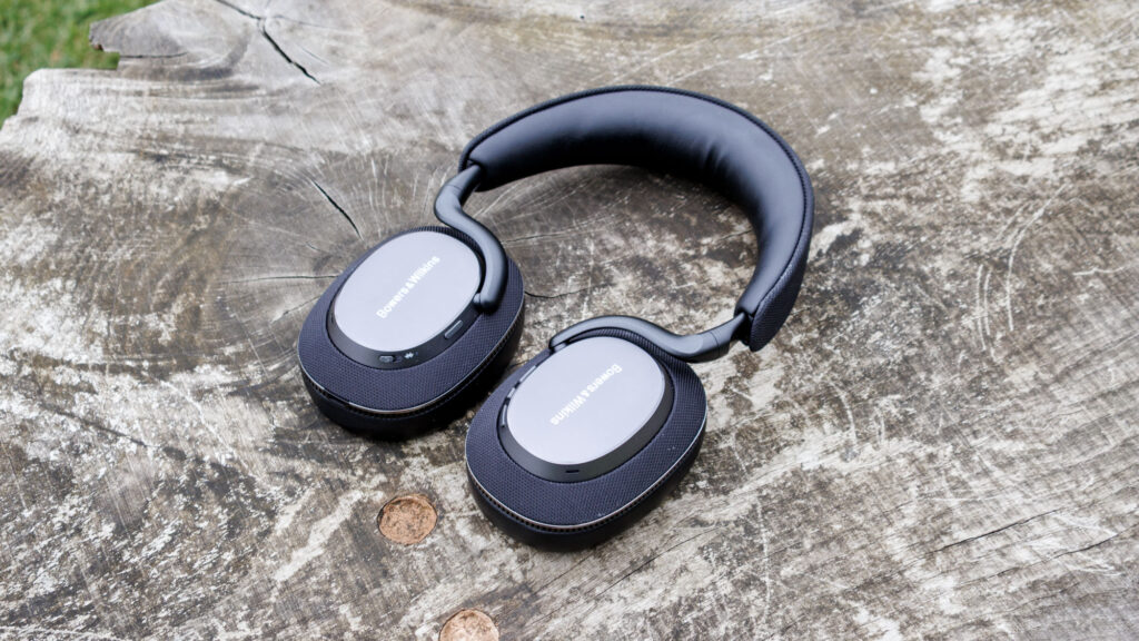 I test audio gear to live-and I recommend this pair of airbuds on these over-air headphones and everything