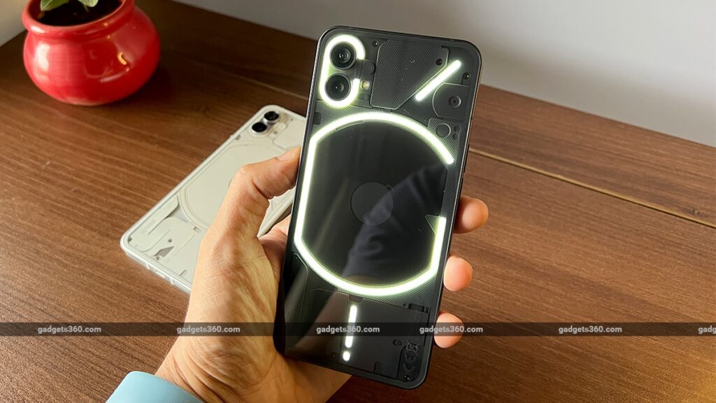 Nothing is listed on the phone 3 Walmart website, which confirms its launch in the US