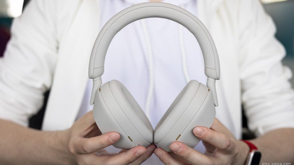 On a holiday of $ 102, Sony pushes the top premium headphones to buy their successor WH-1000xm5