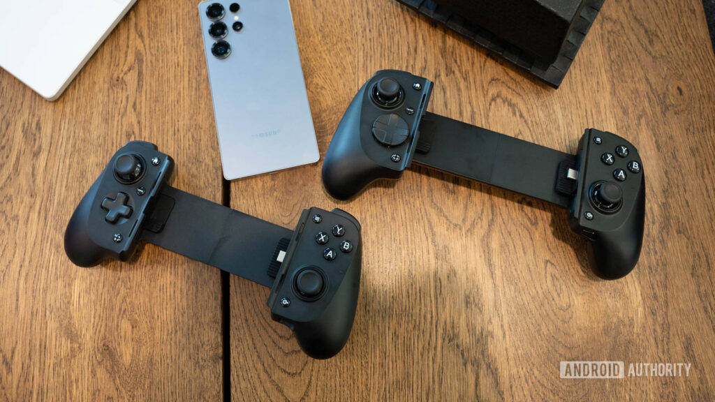 Roger Cashi V3, V3 Pro, V3 Pro XL are your new mobile controller