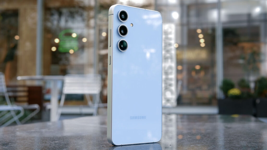 Samsung Galaxy S25 FE Raders leaked now – here’s your first sight