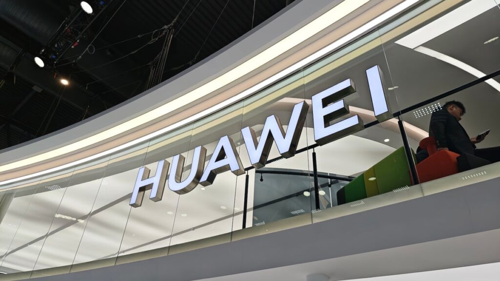 Smartphones Gallowar, as Huawei confirmed the summer explosive start