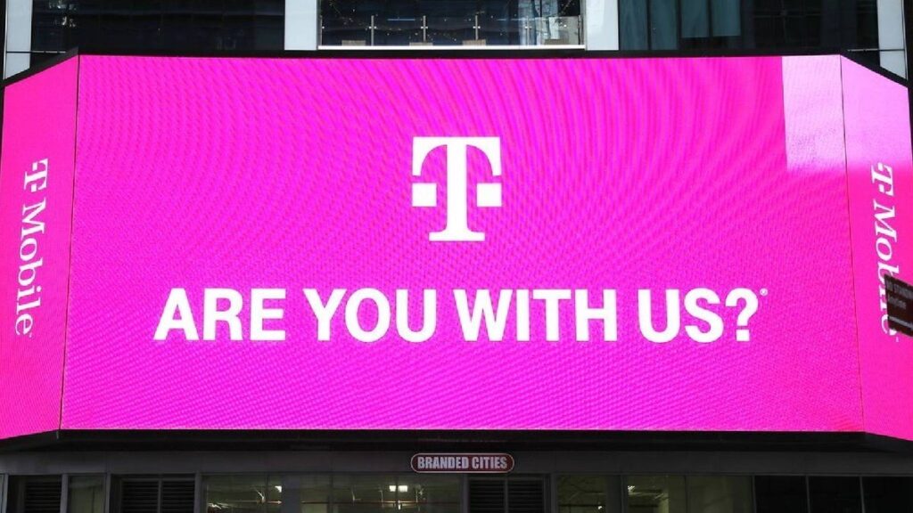 T -Mobile is still down after a big tech closure headed by Google Cloud, influences US consumers on the coast