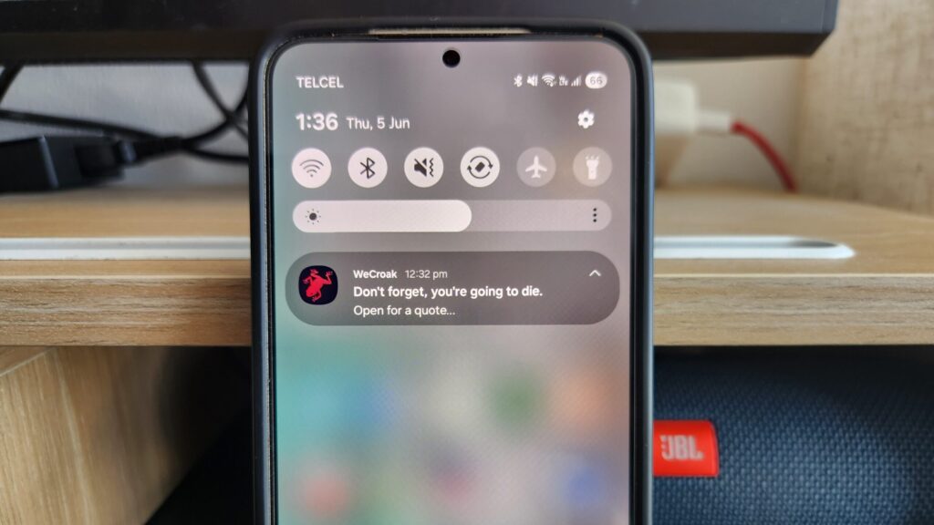 This app tells me that I will die 5 times a day, and I like it This app tells me that I will die 5 times a day, and I like it