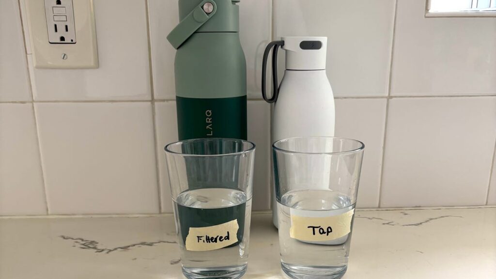 Two best self -cleaning water bottles in 2025