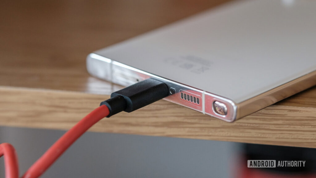USB-C had a chance to lose and it’s too late to fix the dirt