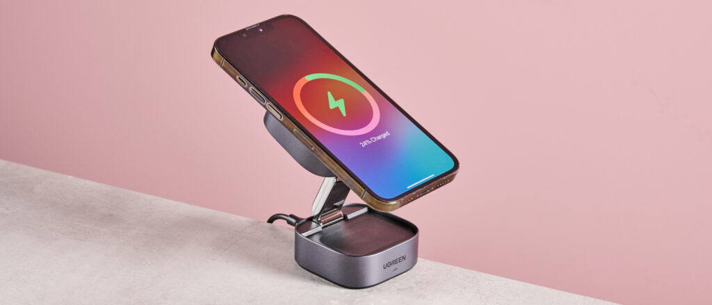 Ugreen 2-in-1 Qi2 Magnetic Foldable Fast Charging Station Review: Satisfactory Small and Easy to Fold
