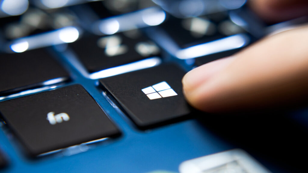 Windows dies on October 10 – 3 ways to avoid upgrading in Windows 11