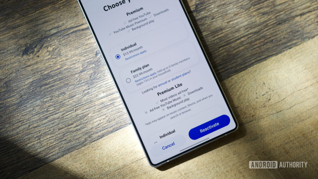 YouTube has warned the ads Premium Light users in shorts YouTube has warned the ads Premium Light users in shorts