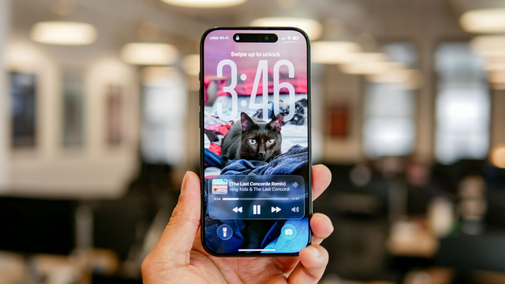 I have been testing iOS 26 for a month – before you try a public beta