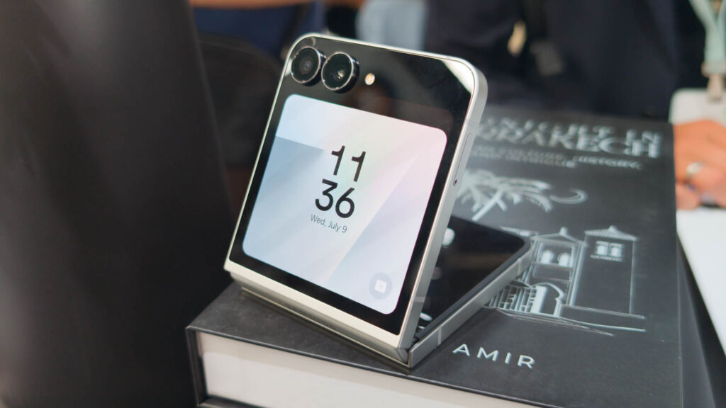 5 phones you should buy Galaxy Z Flip 7 per