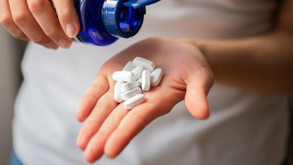 Can NAD Plus Supplements really reverse aging? We talked to doctors to find out more about these modern supplements