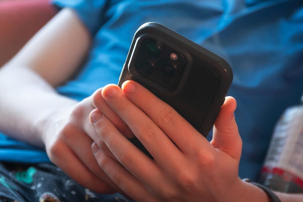 Function Lights can help fight incorrect information