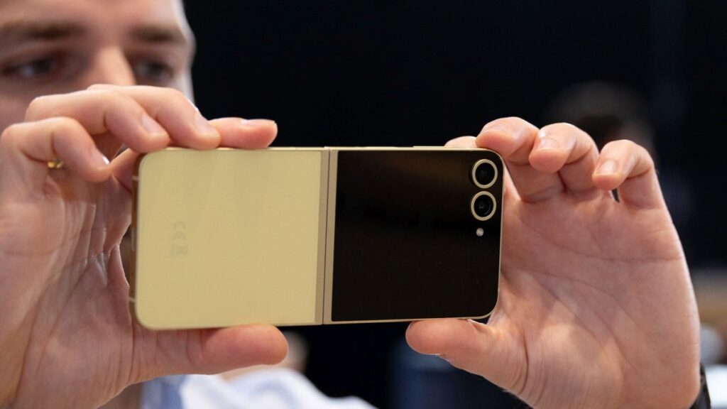 Galaxy Z Flip 6 Buyers can save up to $ 420 incredible with this massive prime deal deal