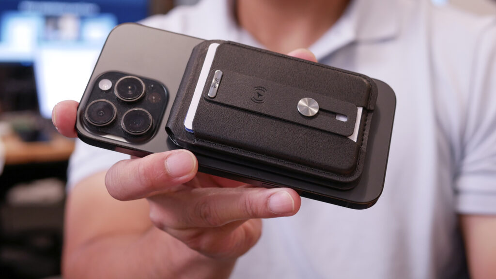 I tested this meg saf purse for a month and now I can’t live without it – especially on 44 % off off