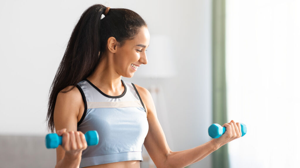 I tried this ‘small weight big burn’ 30-minute workout to make strong arms a sculpture-and I’m bent