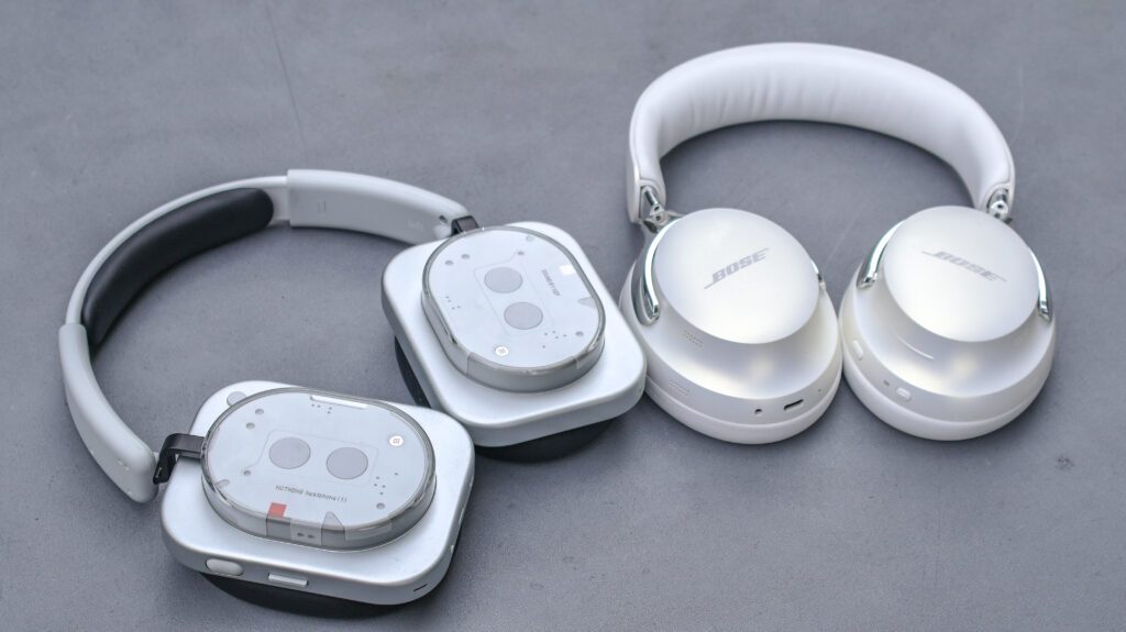 Nothing headphones (1) vs. Bosmfortal Ultra Headphone