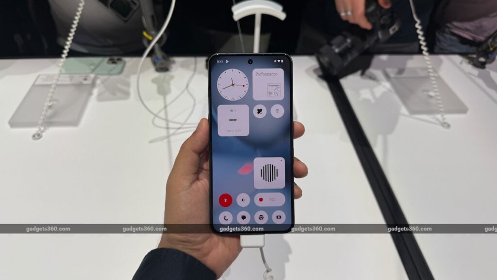 Nothing iPhone 3 First Feedback Nothing iPhone 3 First Feedback