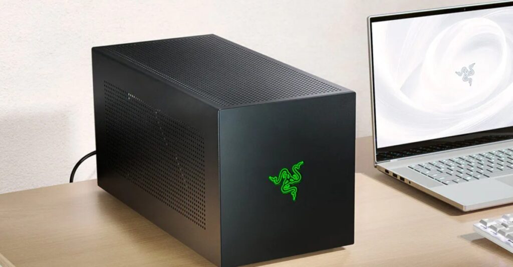 Roger’s $ 350 EGPU Chassis comes with only Thunderbolt 5 cable