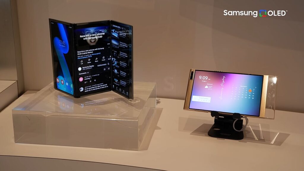 Samsung Tri -Fold Smartphone allegedly revealed in an UI 8 animation files
