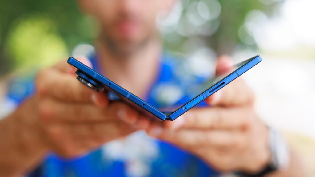 Samsung has already done heavy lifting and has established foldable iPhone for success