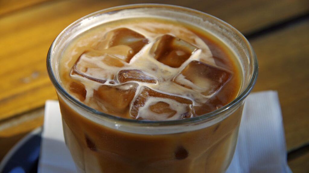 Should you keep the iced coffee down during the heat consulting? Nutrients say the same
