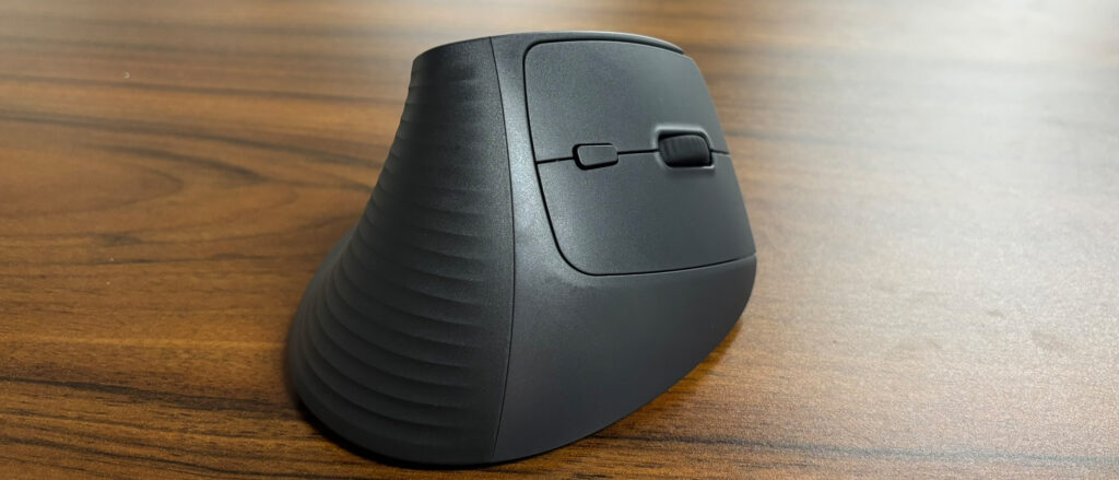 UGRIN M571 Vertical Aergonomic Mouse Review: A Budget Friendly Vertical Mouse that provides comfort over the long hours