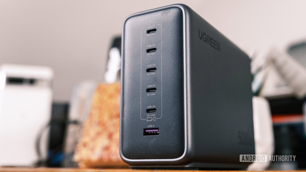 Ugrin Naxod 500W 6-Port GAN Desktop Fast Charger Review: An animal Ugrin Naxod 500W 6-Port GAN Desktop Fast Charger Review: An animal