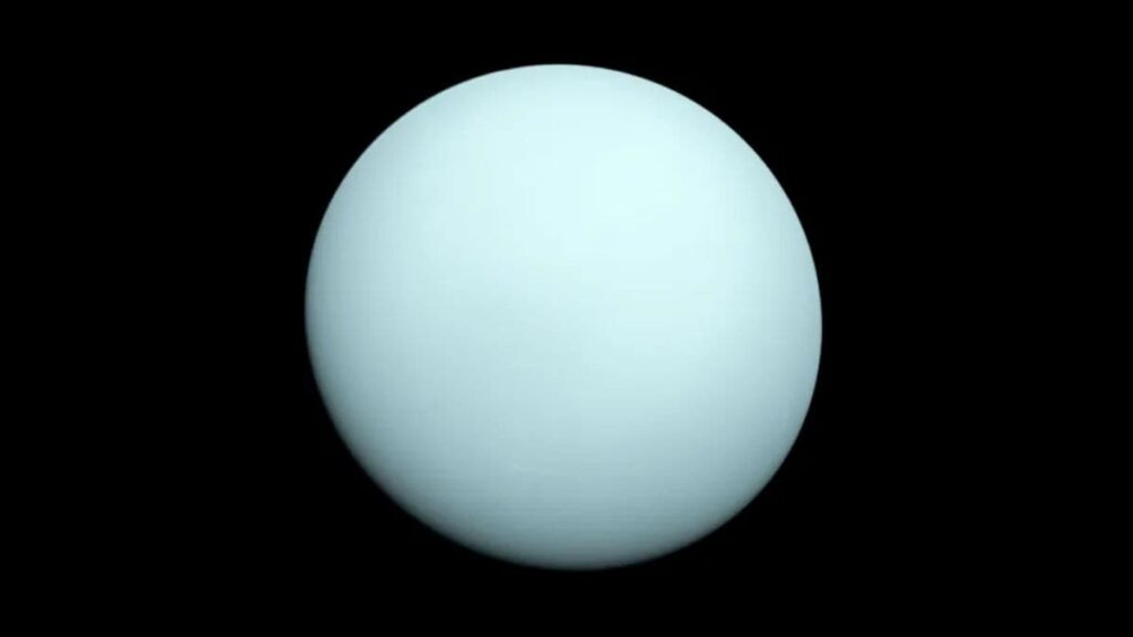 Uranus found internal heat emission, flagship NASA Mission Living Living
