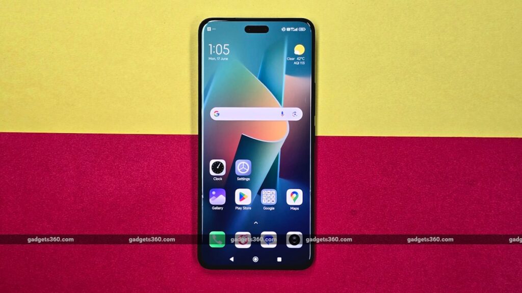 Amazon Great Freedom Festival sales 2025: Best deals on smartphones RS. 30,000