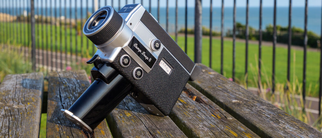 Camp Snap CS-8 Review: A cheap retro video camera that is filled with charm