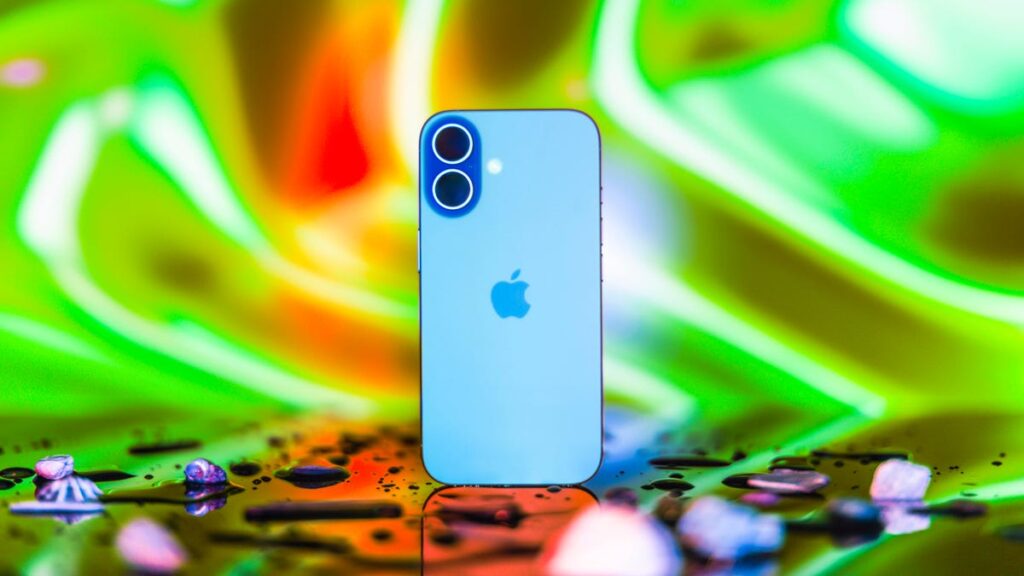 Fix this zero day’s flaws you should download iOS 18.6