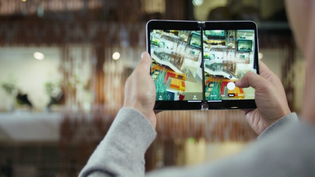 Forget the Pixel 10 Pro Fold. Foldables should look like a microsoft level pair