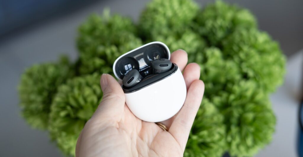 Google Pixel buds 2A Hand on: ANC, Gemini, and Changed batteries