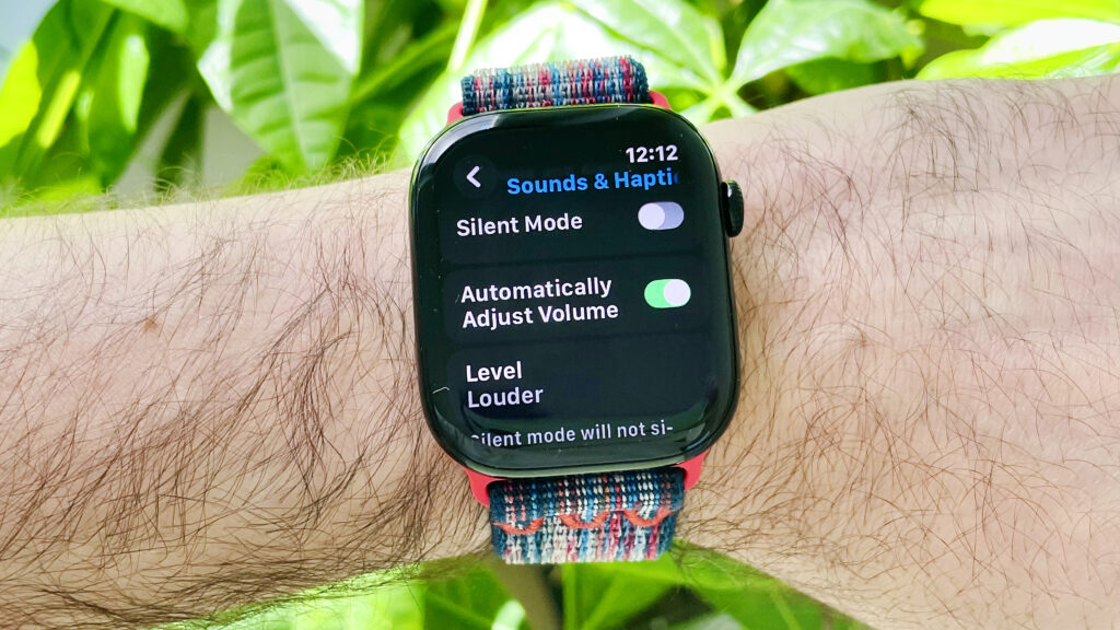 How to enable automatic volume adjustment on Apple Watch in Watchos 26 How to enable automatic volume adjustment on Apple Watch in Watchos 26