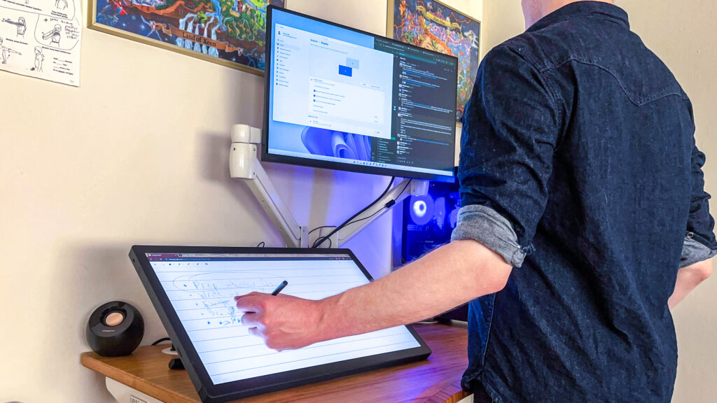 I pulled my mouse for this tablet for a week – and I’m already feeling less pain in my wrists, arms and waist