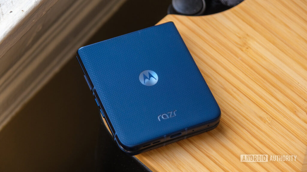 Motorola just chose this gym rival for his visual intelligence